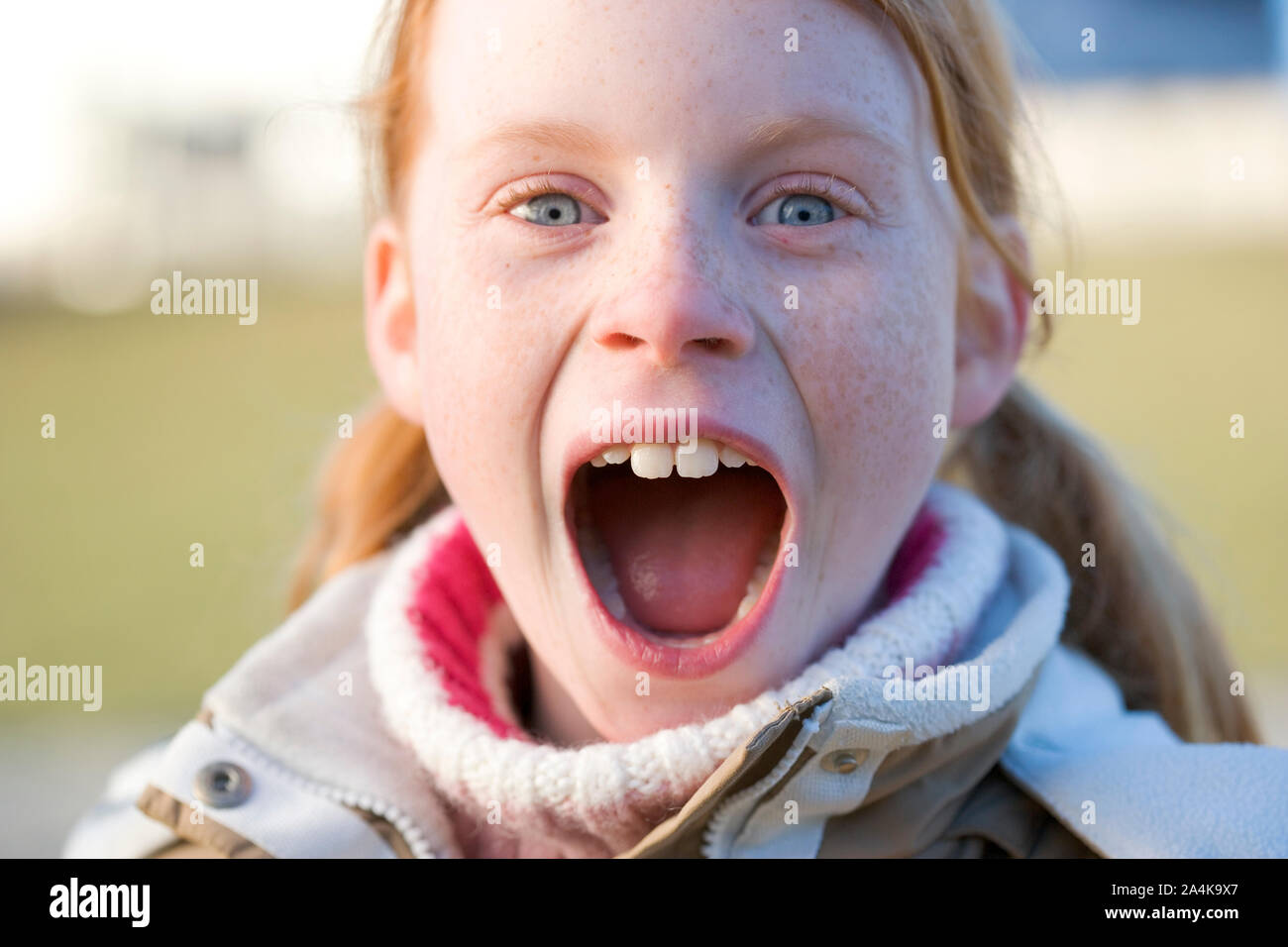 mouth wide open 