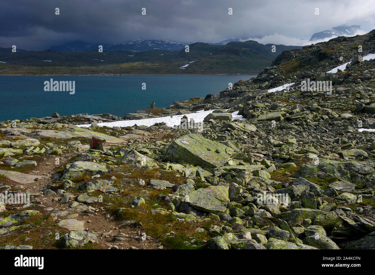 Jotunheimen mountains hi-res stock photography and images - Page 21 - Alamy