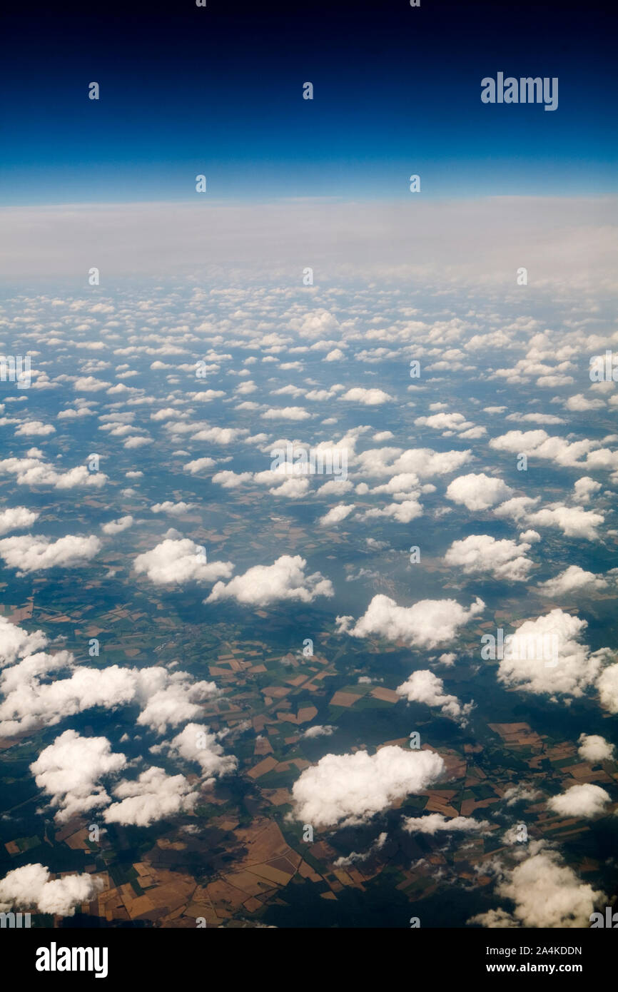 Clouds seen from plane hi-res stock photography and images - Alamy