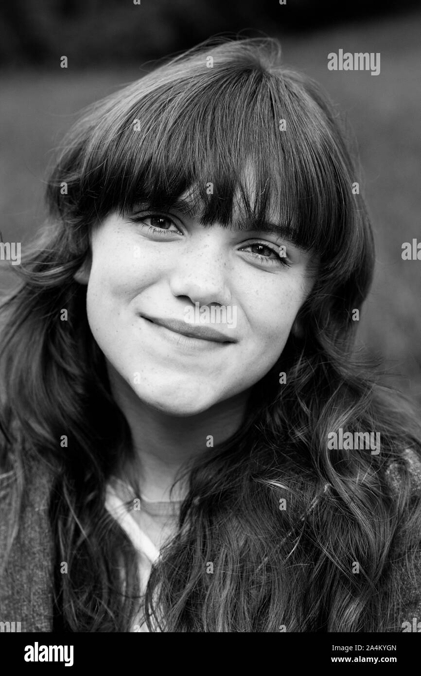 Girl smiling 13 years Black and White Stock Photos & Images - Alamy