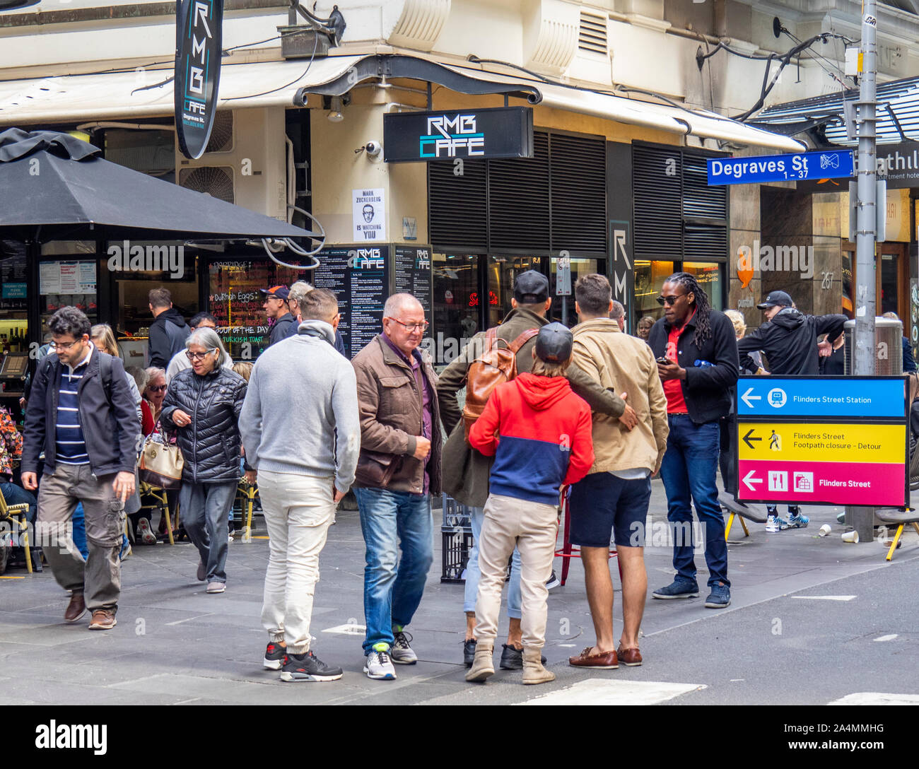 Flinders street cafe shops hires stock photography and images Alamy