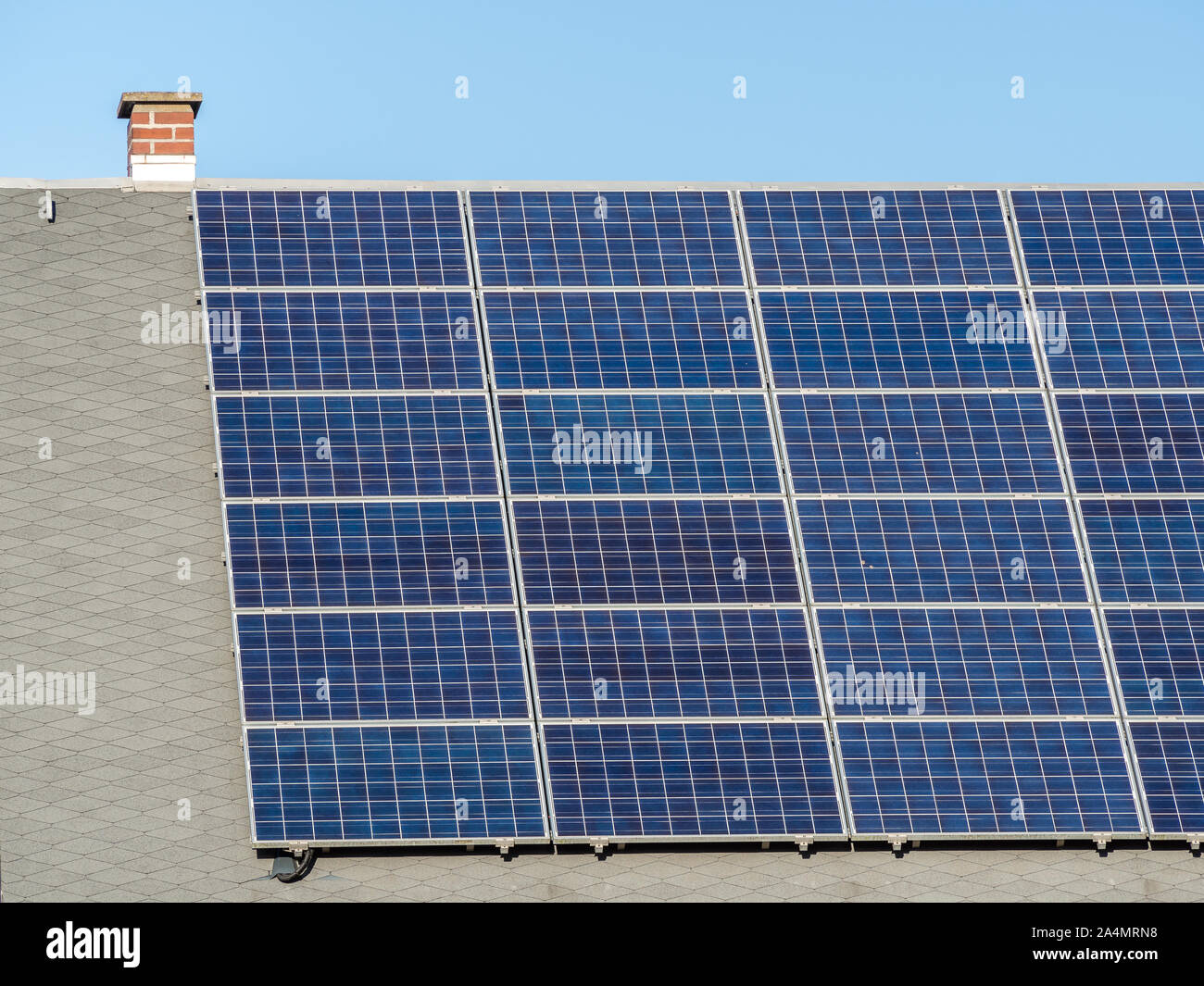 Solar cells roof hi-res stock photography and images - Alamy