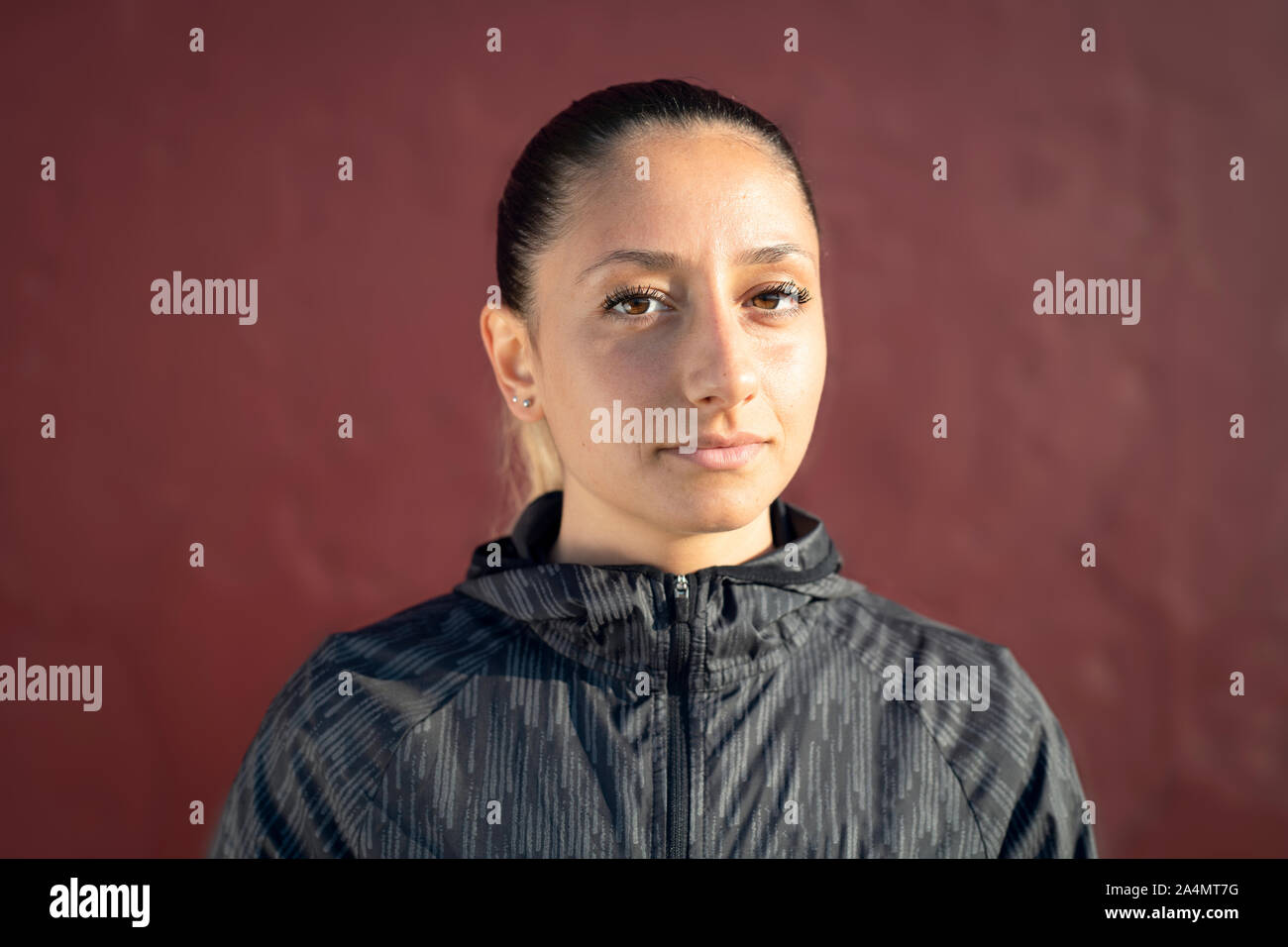 Horizontal long shot young hi-res stock photography and images - Alamy