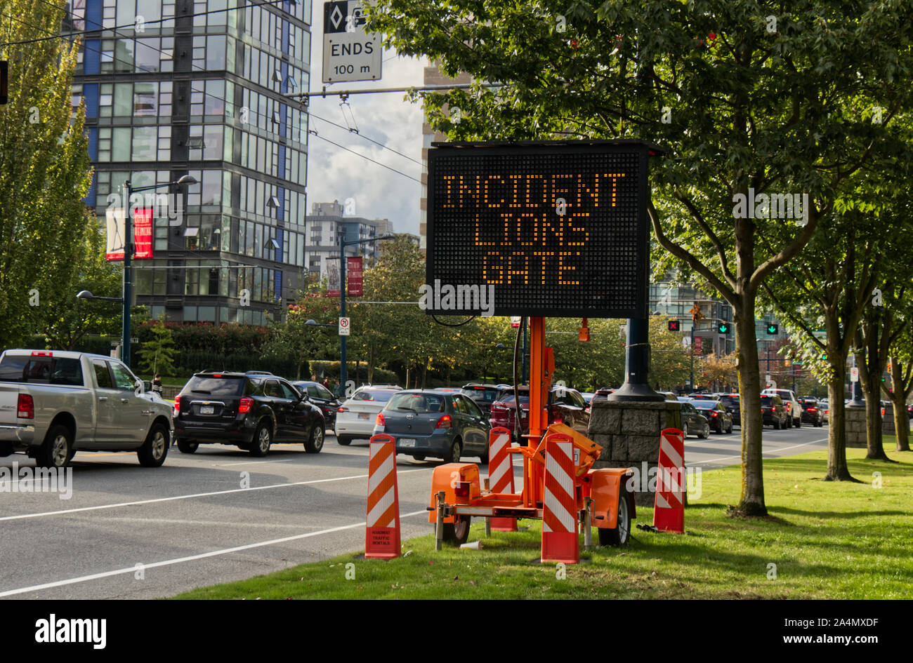 Vancouver, Canada - September 15, 2019: Incident Lions Gate Bridge sign, major traffic jam on West Georgia Street because of incident Stock Photo
