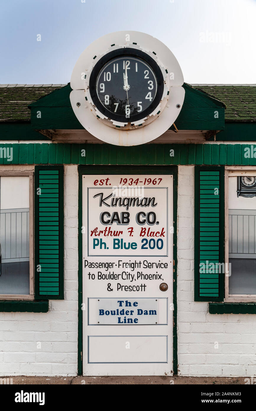 Kingman cab co building hires stock photography and images Alamy