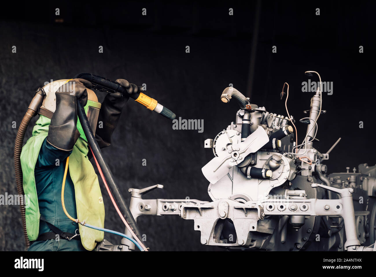 Blasting machine hires stock photography and images Alamy