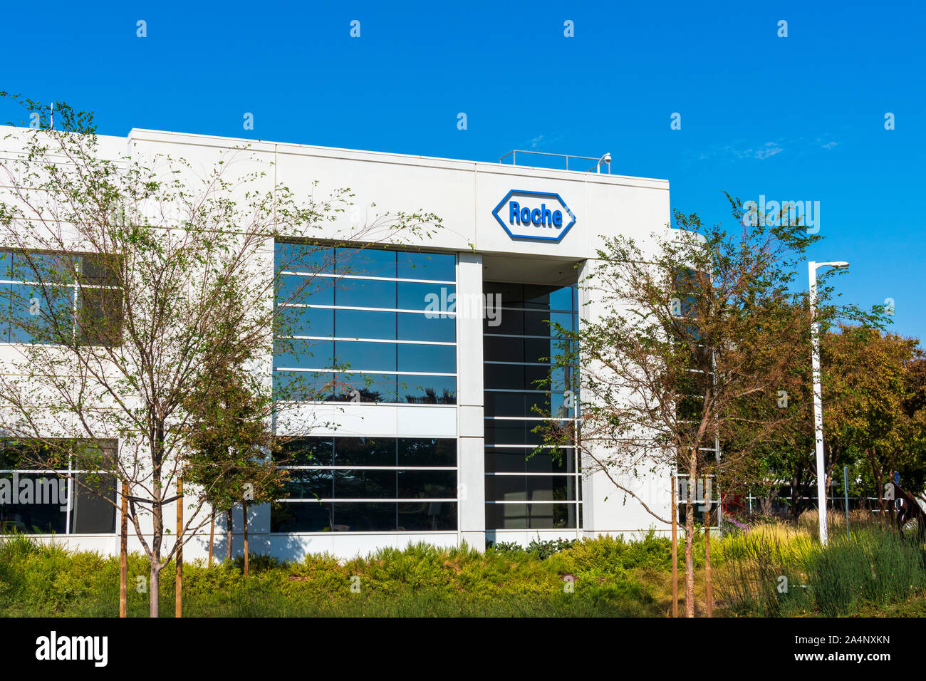 Roche Diagnostics campus facade in Silicon Valley Stock Photo