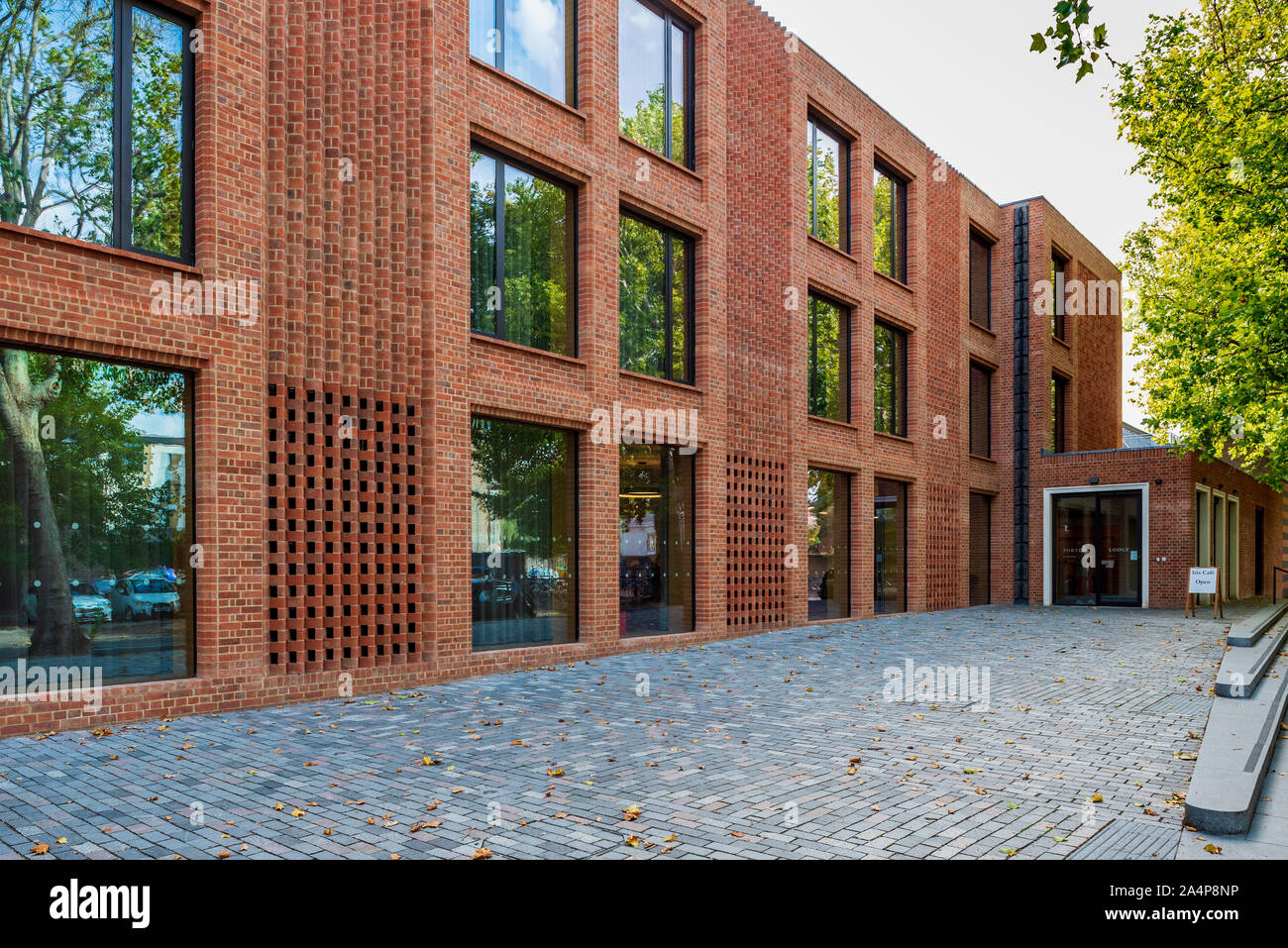 The Dorothy Garrod building Newnham College Cambridge University - Architects Walters & Cohen 2019 - RIBA East Building of the Year 2019 Stock Photo