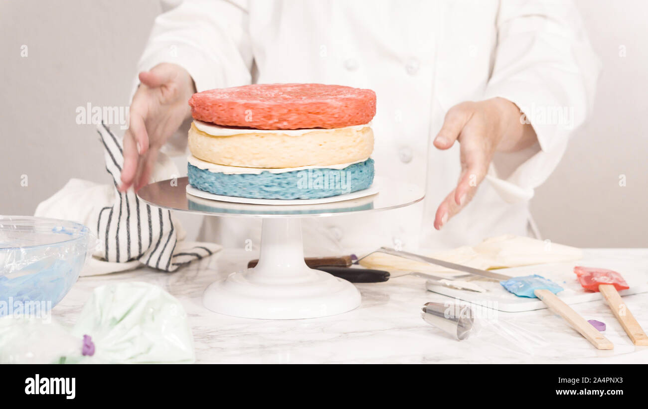 Stacking cake layers create hi-res stock photography and images - Alamy