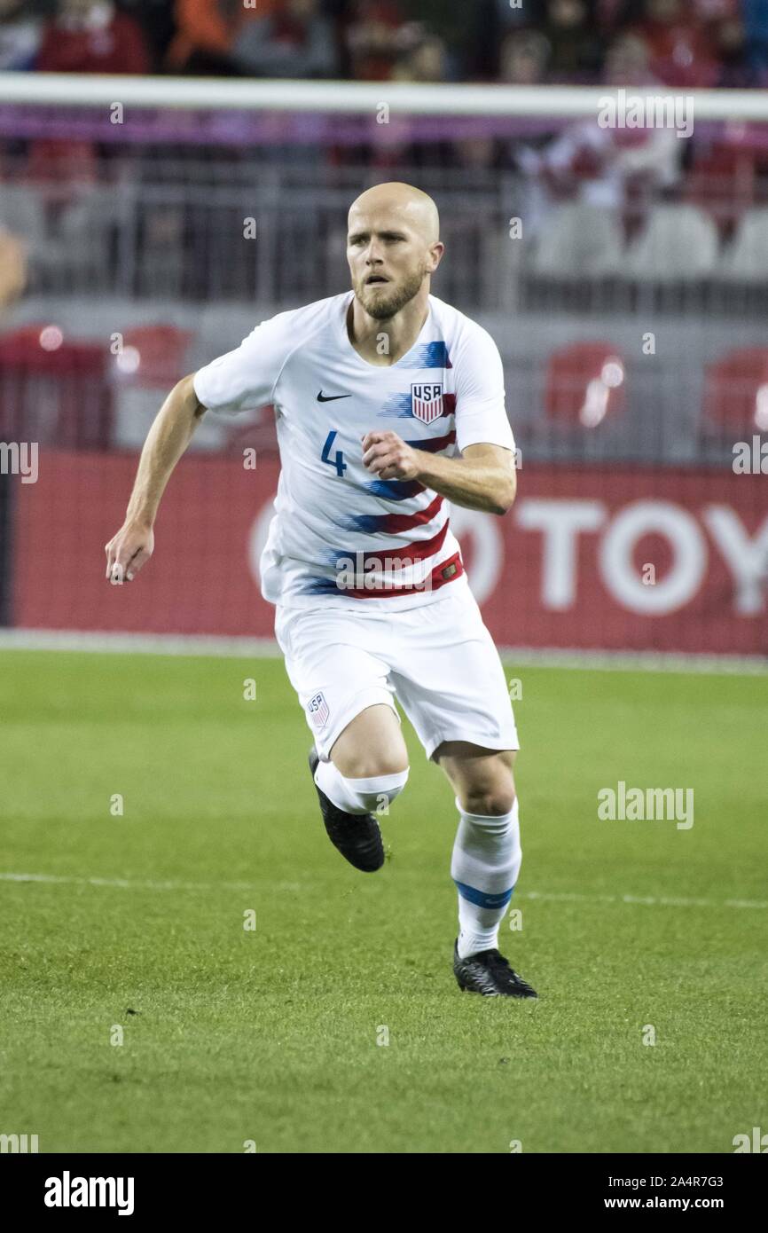 Toronto, Ontario, Canada. 15th Oct, 2019. Michael Bradley (4) in action during the Canada vs USA - Nations League qualifier game Credit: Angel Marchini/ZUMA Wire/Alamy Live News Stock Photo