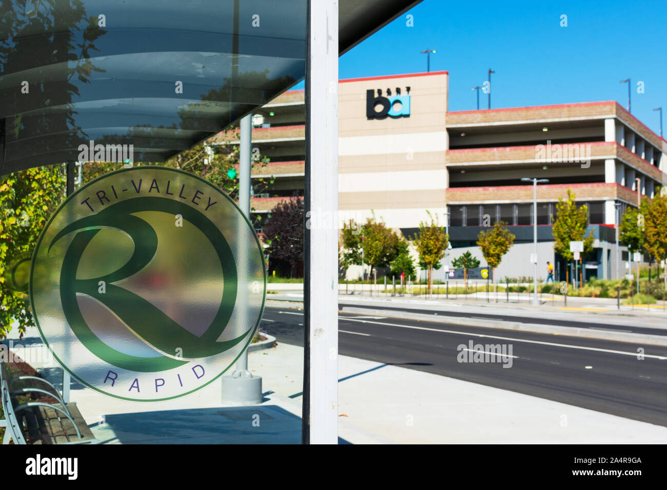 Bus rapid transit hires stock photography and images Alamy