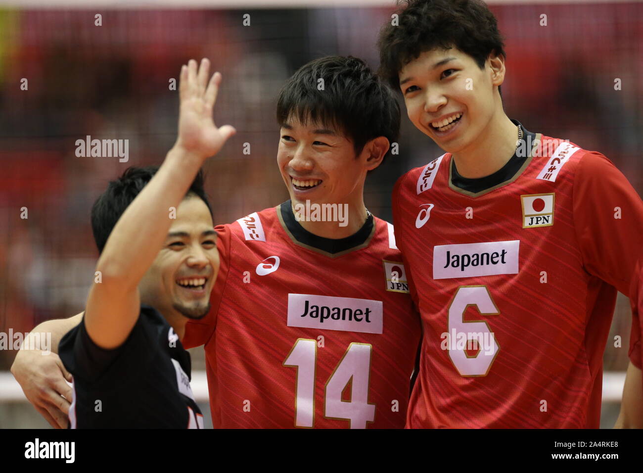 Hiroshima, Japan. 15th Oct, 2019. Taichiro Koga, left, Yuki Ishikawa, center, and Akihiro Yamauchi of Japan during the 2019 FIVB Volleyball Men's World Cup Third Round match between Japan and Canada at Hiroshima Green Arena in Hiroshima, Japan, October 15, 2019. Credit: Kiyoshi Sakamoto/AFLO/Alamy Live News Stock Photo