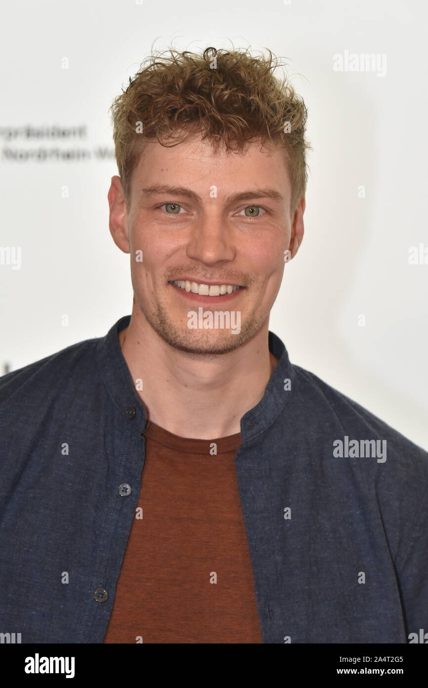 Cologne, Germany. 14th Oct, 2019. The actor Helgi Schmid comes to the screening of the film " Die Toten vom Bodensee - Die Meerjungfrau" at the Film Festival Cologne, international film and television festival. Credit: Horst Galuschka/dpa/Alamy Live News Stock Photo