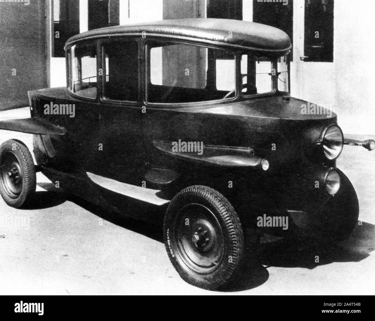 1920 Rumpler Tropfenwagen. Stock Photo