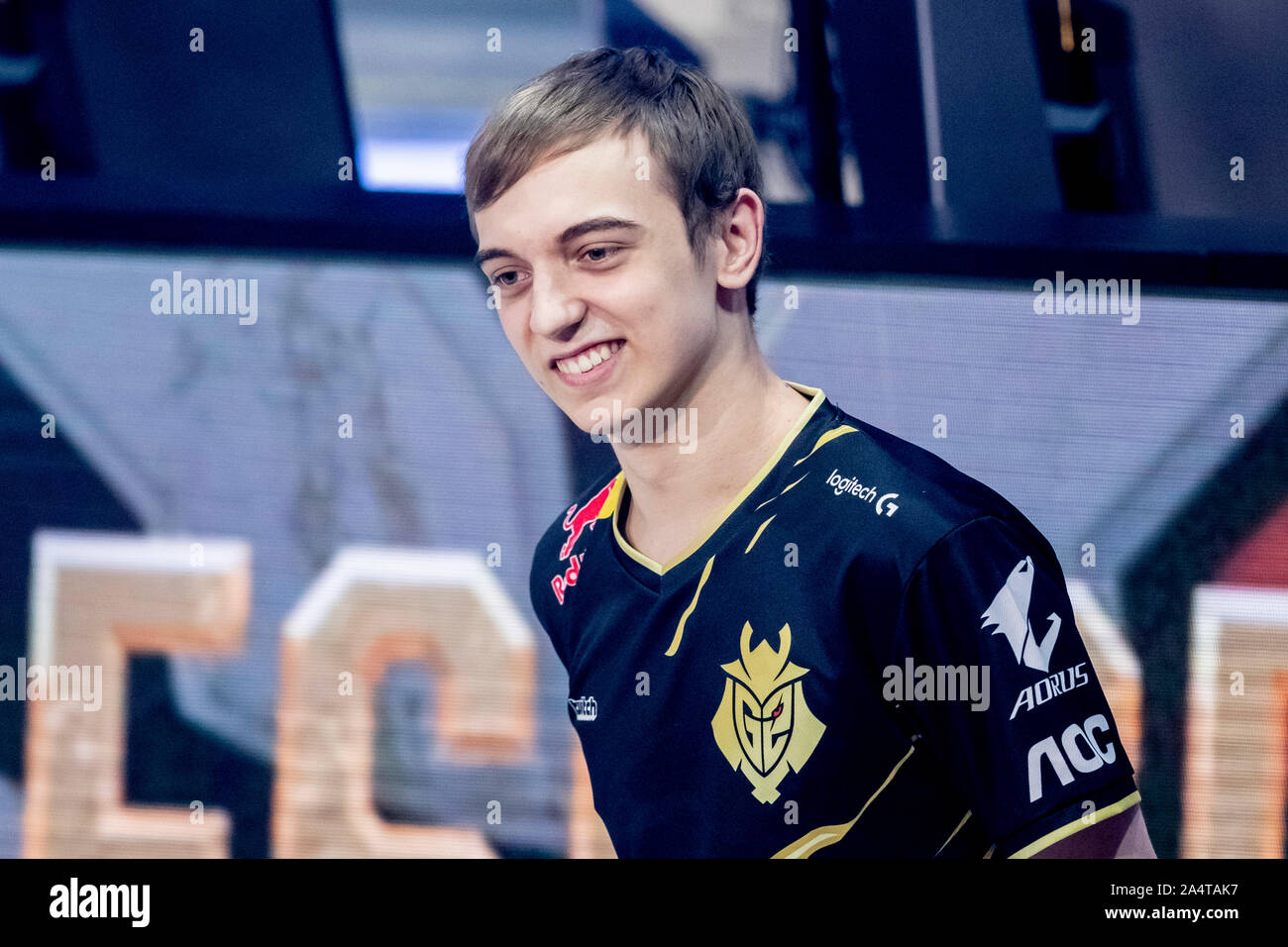 13 October 2019, Berlin: Rasmus "Caps" Borregaard Winther, Danish e-athlete  at G2 Esports, smiles at the group stage of the E-Sport "League of Legends"  World Championship at the Verti Music Hall as