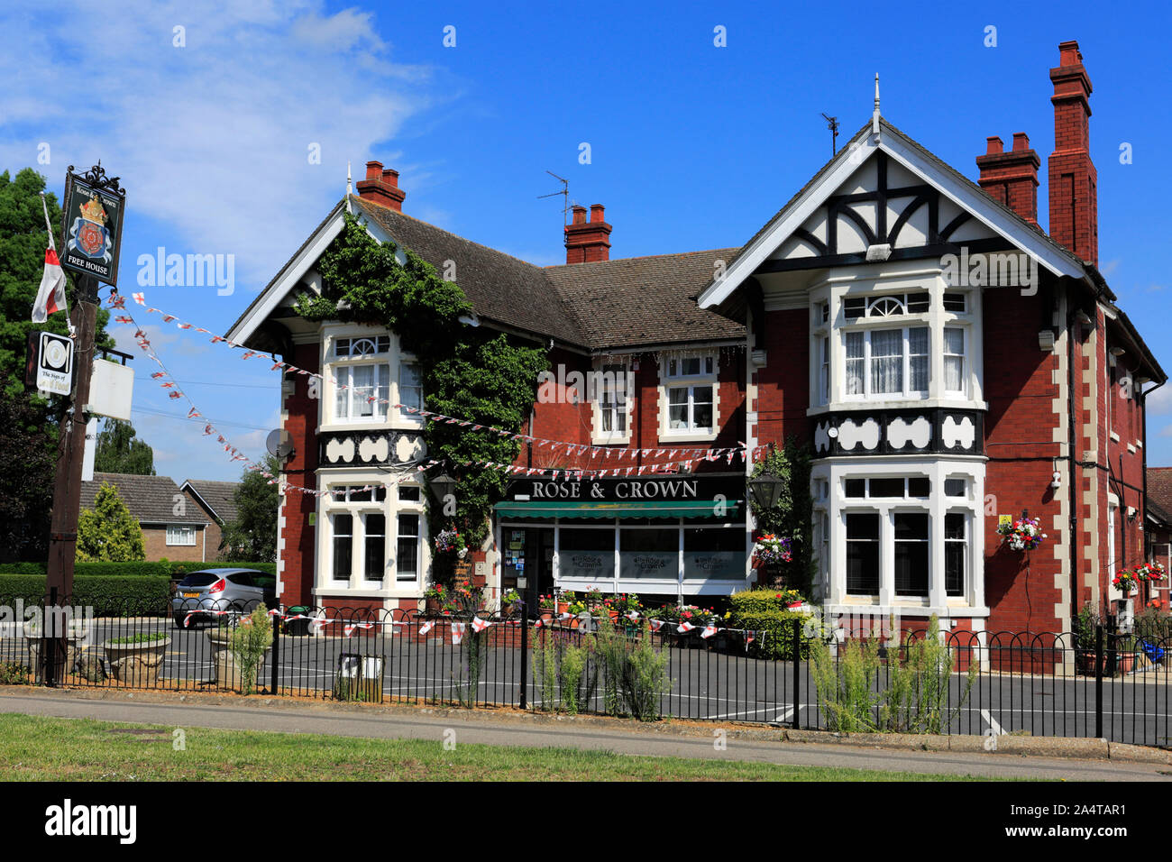Brick Built Pub High Resolution Stock Photography And Images Alamy