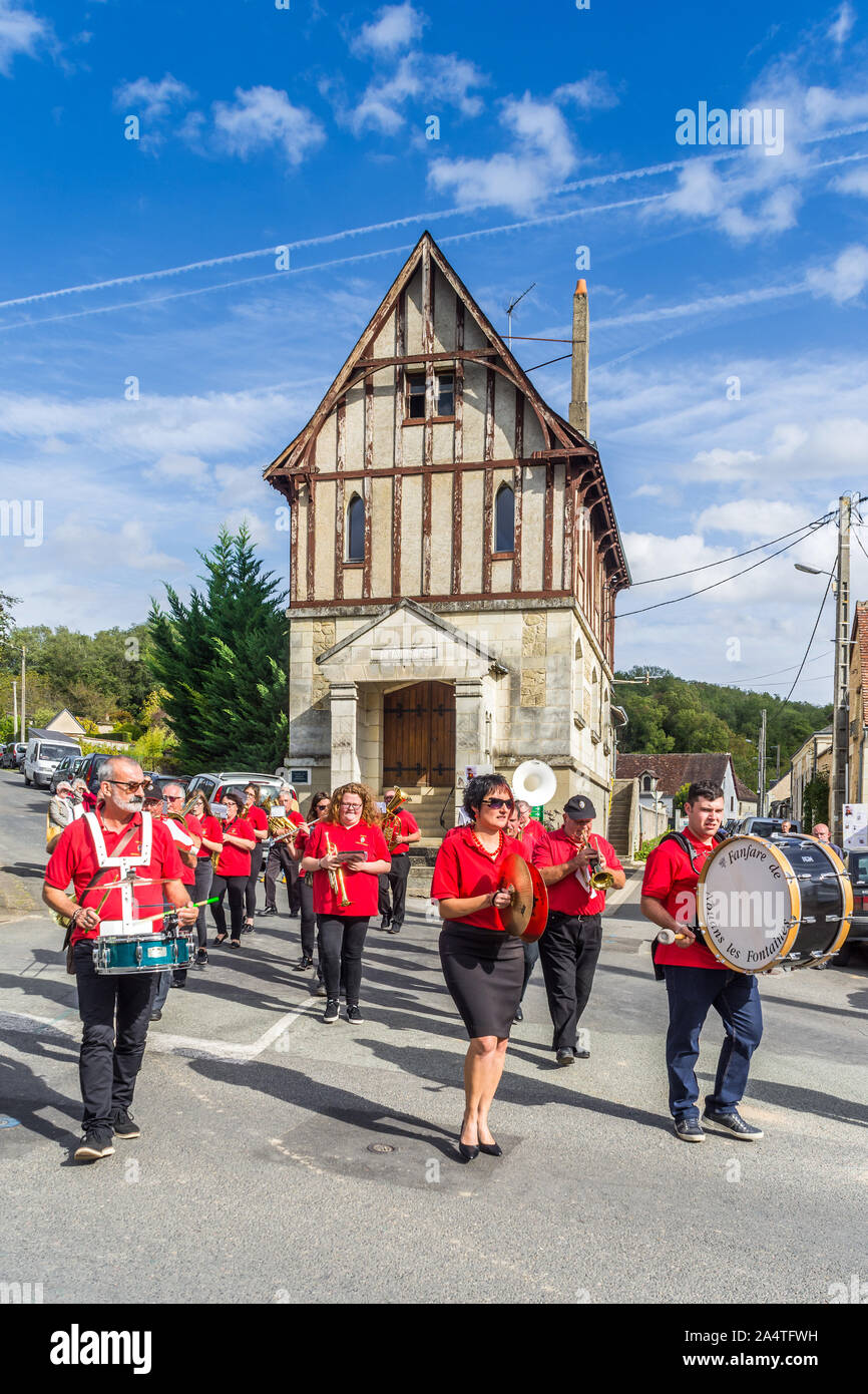'Fanfares de Nouans les Fontaines' marching band - Le Petit Pressigny, France. Stock Photo