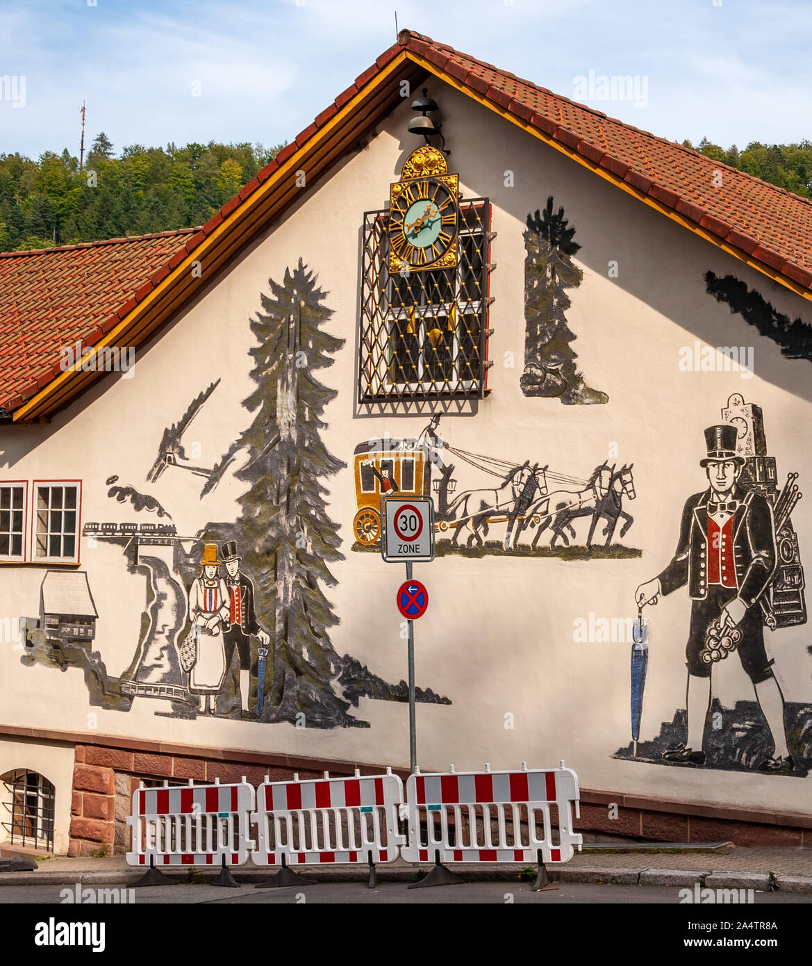 House of black forest clocks hires stock photography and images Alamy