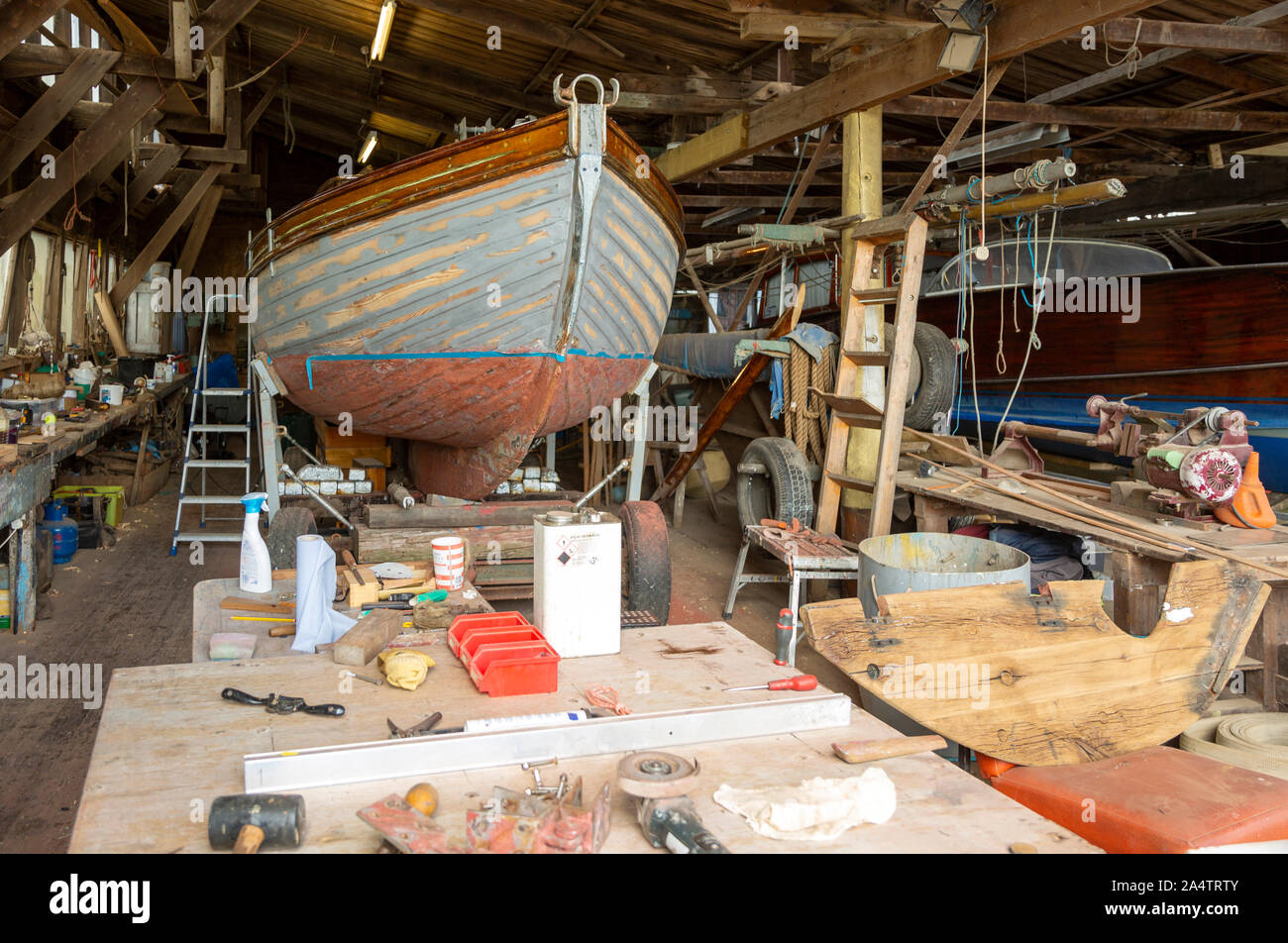 Everson and Sons Ltd traditional boatyard, Woodbridge, Suffolk, England, UK Stock Photo