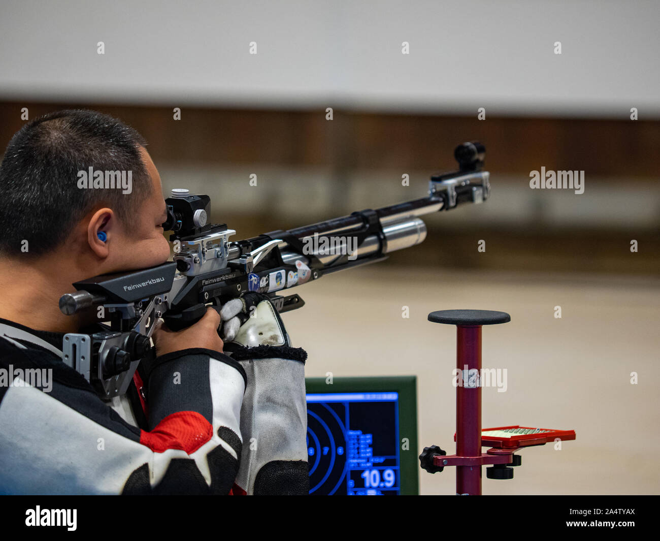 Sydney, Australia, 16th Oct 2019. Back on track, Dong Chao, China lines up his next shot in the R1 - Men's 10m Air Rifle Standing SH1 Final. Credit: Photoability/Alamy Live News Stock Photo