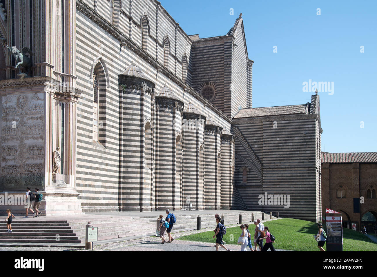 Italian Gothic Cattedrale di Santa Maria Assunta (Cathedral of Assumption of the Blessed Virgin Mary) in historic centre of Orvieto, Umbria, Italy. Au Stock Photo