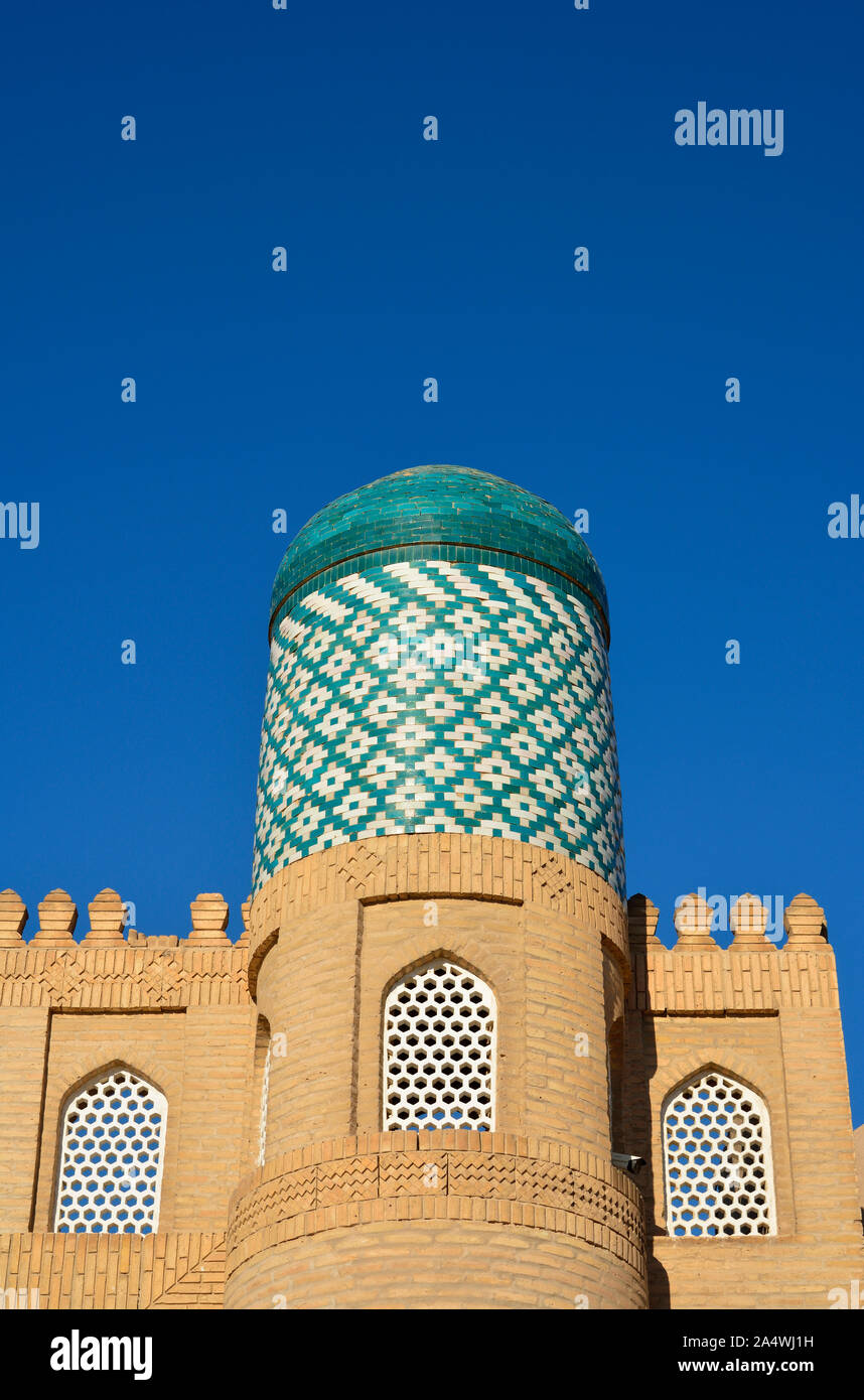 The main gate to the Khuna Ark citadel. Old town of Khiva (Itchan Kala), a Unesco World Heritage Site. Uzbekistan Stock Photo