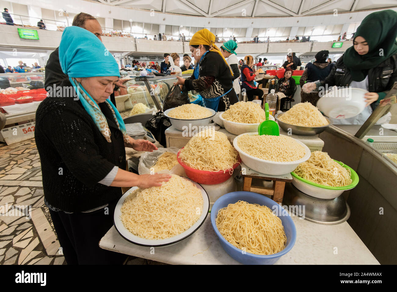 Asian noodle hi-res stock photography and images - Alamy