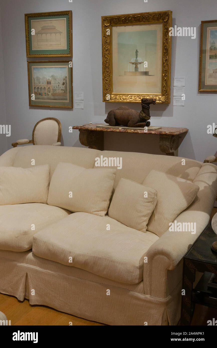 Christies inc auction house hires stock photography and images Alamy