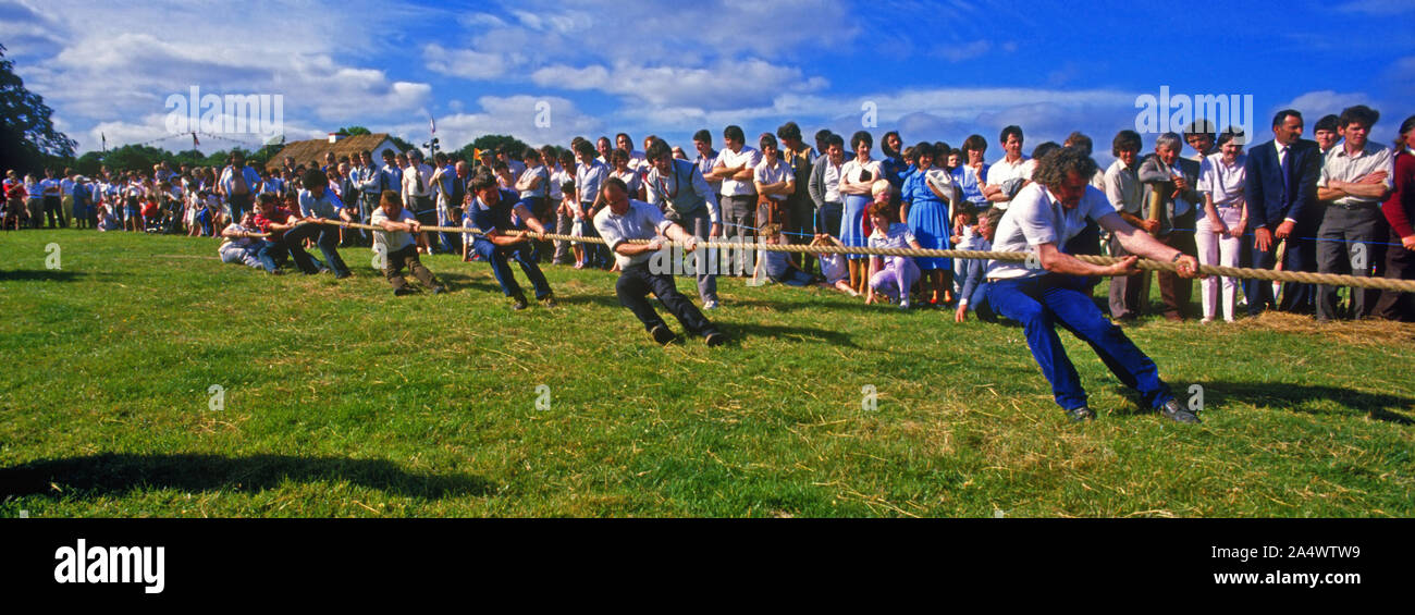 Ireland tug of war hi-res stock photography and images - Alamy