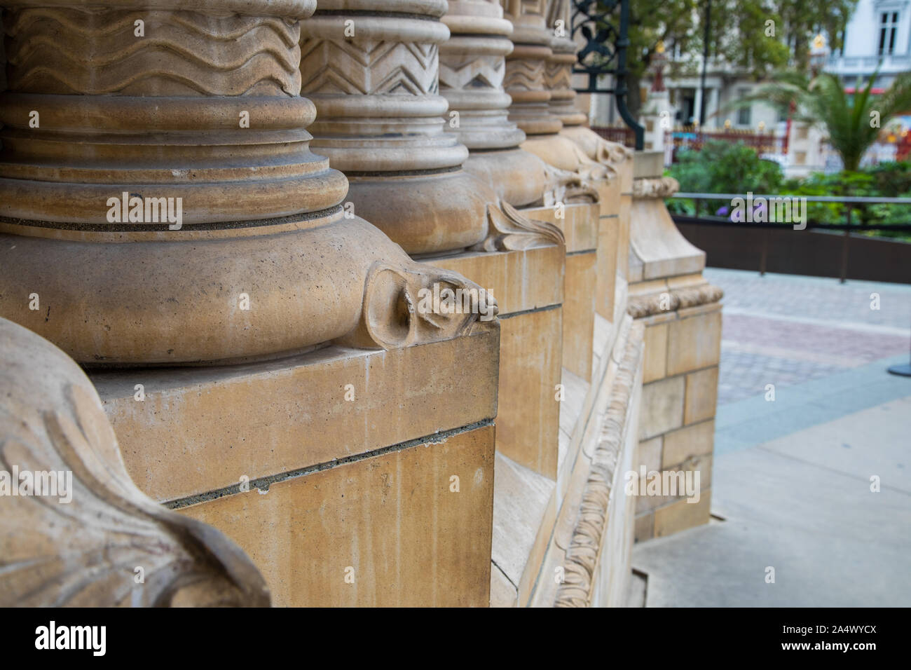Natural History Museum: detailing Stock Photo