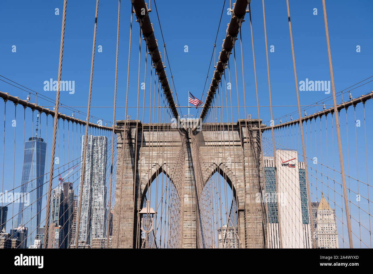 Famous historic bridge hi-res stock photography and images - Alamy