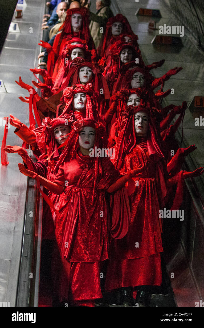 London, UK. 16 October, 2019. Extinction Rebellion’s Red Brigade proceeds to the headquarters of Google and YouTube to take part in International Rebellion Autumn Uprising protests against the ‘spread of systematic disinformation on climate change’. Credit: Mark Kerrison/Alamy Live News Stock Photo
