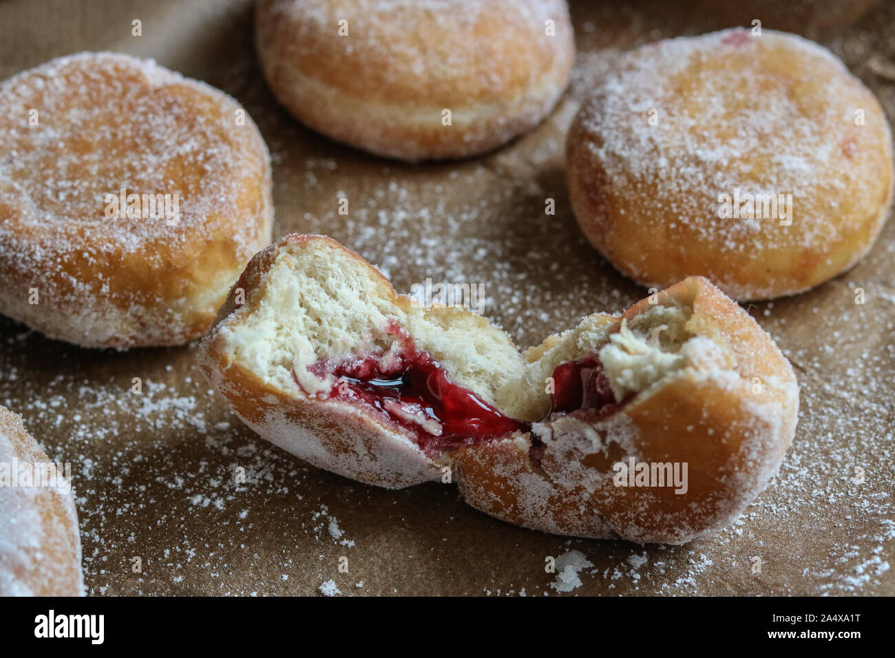Jam centred doughnut hires stock photography and images Alamy