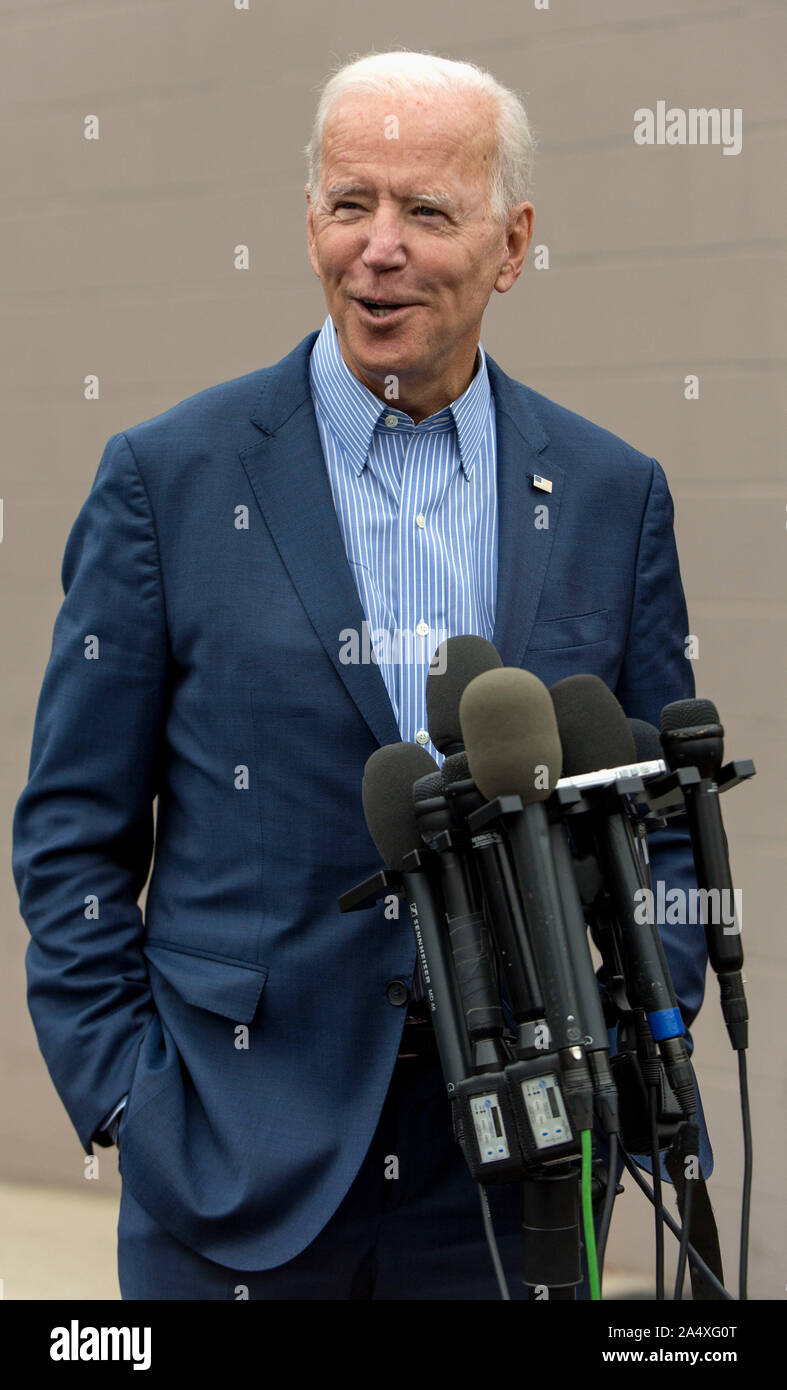 Columbus Ohio USA 16th Oct 2019 JOE BIDEN Holds A Press Avail 