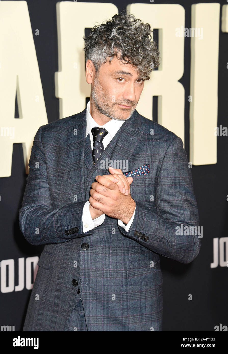 Taika waititi jojo rabbit hi-res stock photography and images - Alamy