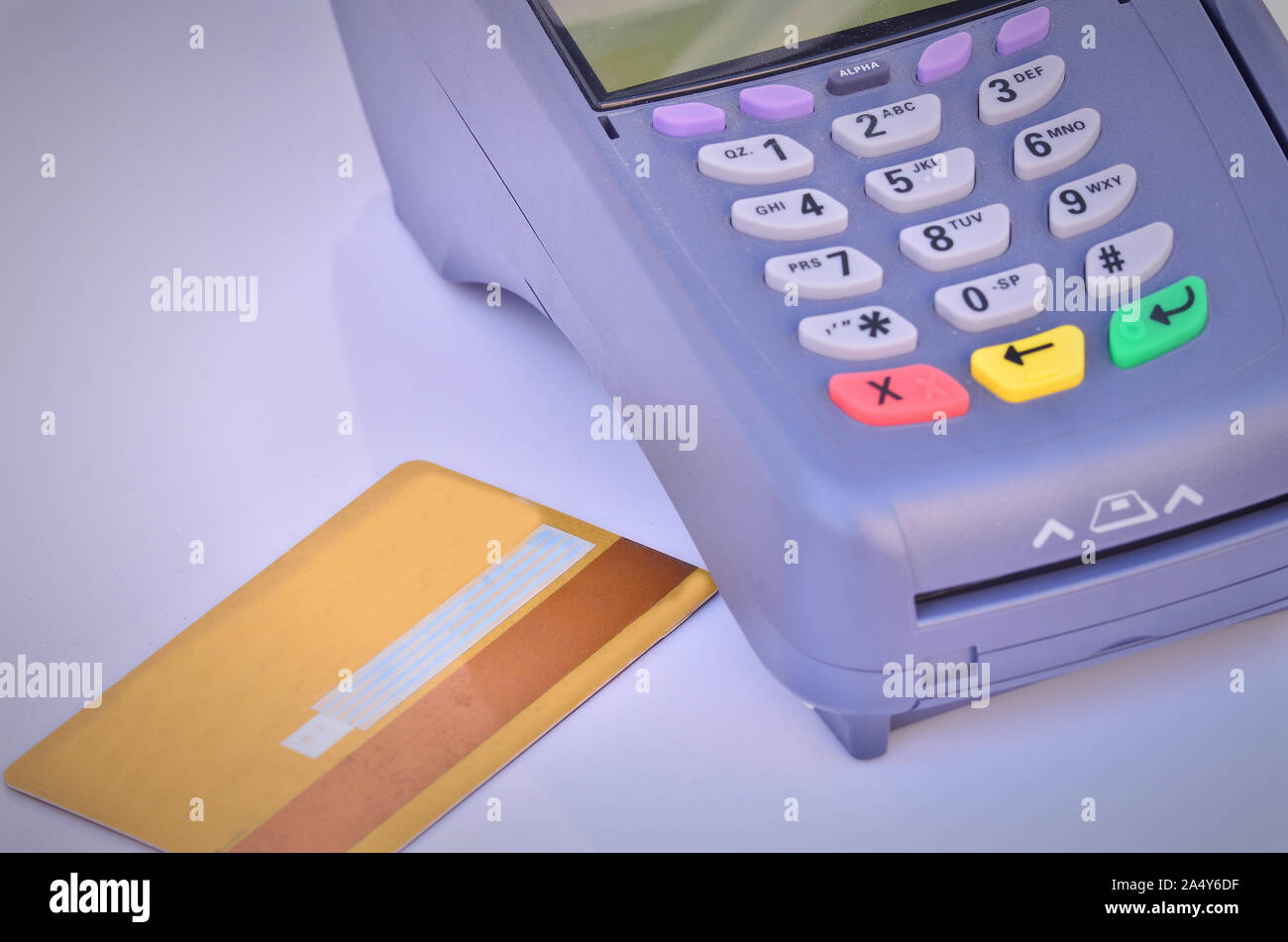 Bank card reader hi-res stock photography and images - Alamy