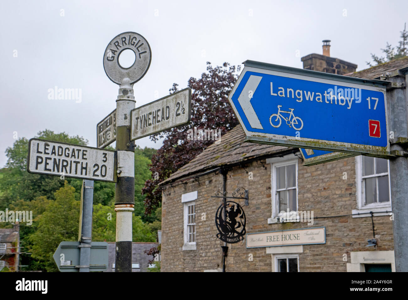 Coast to Coast cycling signs in Garrigill Stock Photo