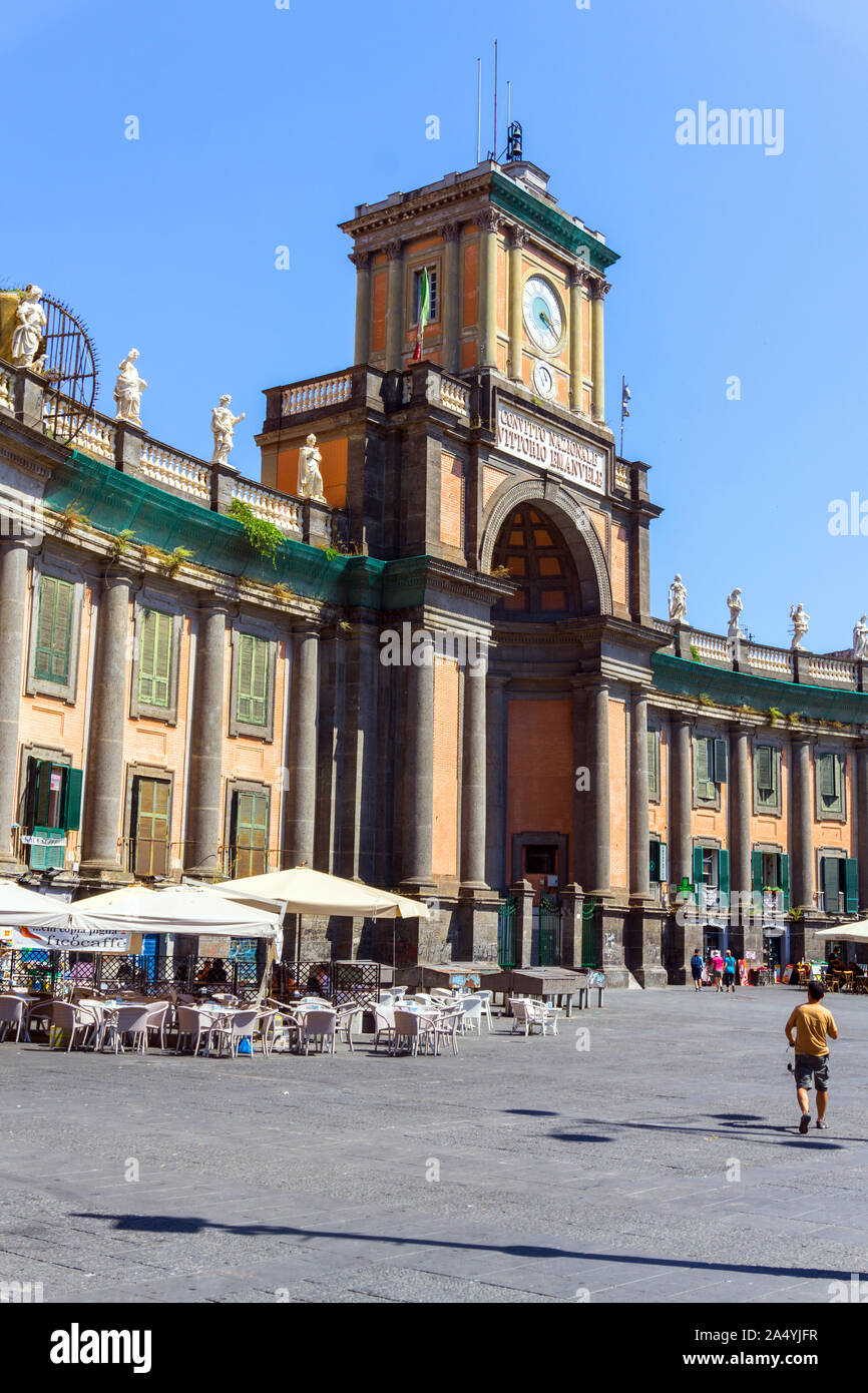 Dante square hi-res stock photography and images - Alamy
