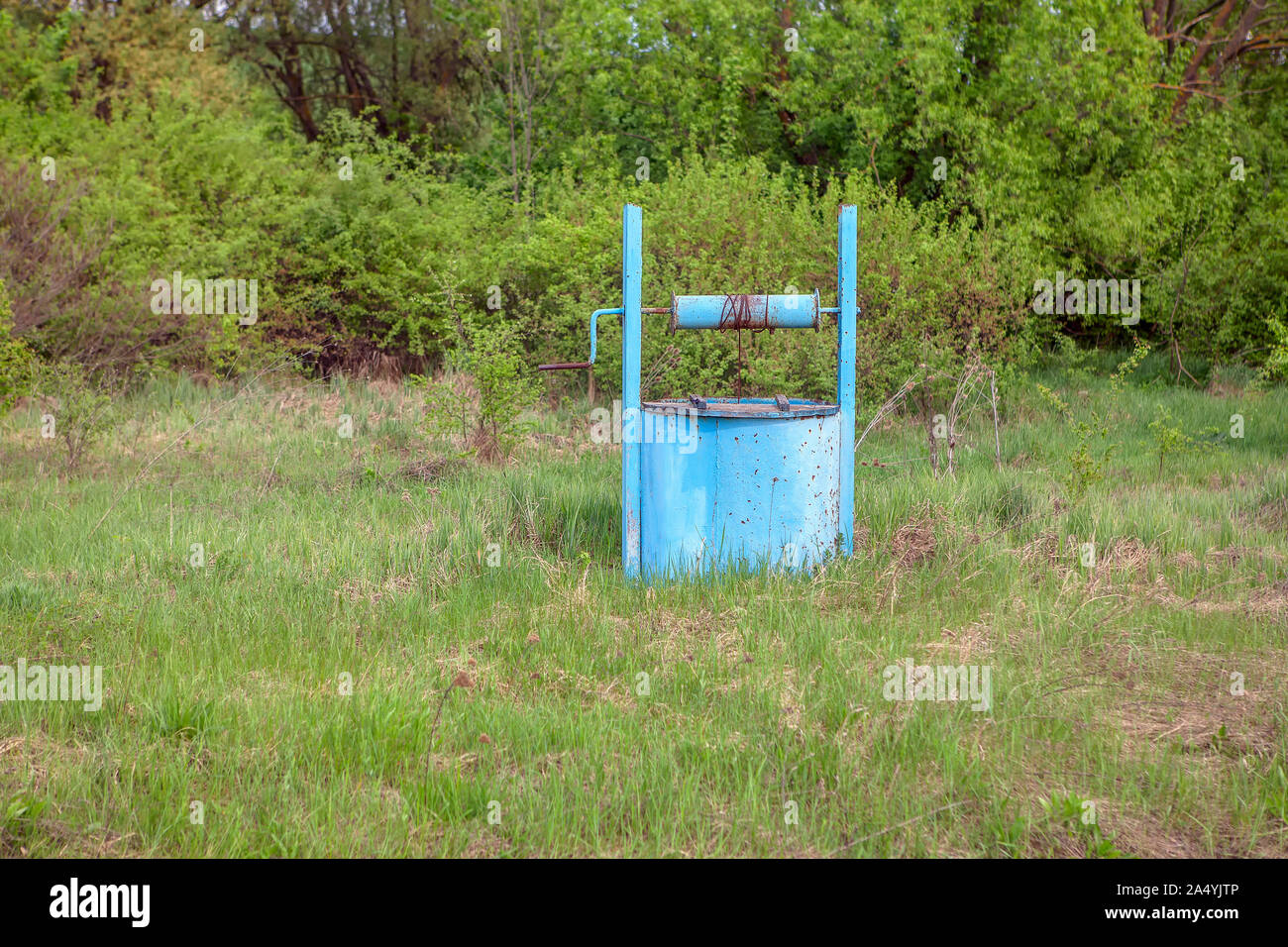 Well underground spring water hi-res stock photography and images - Alamy