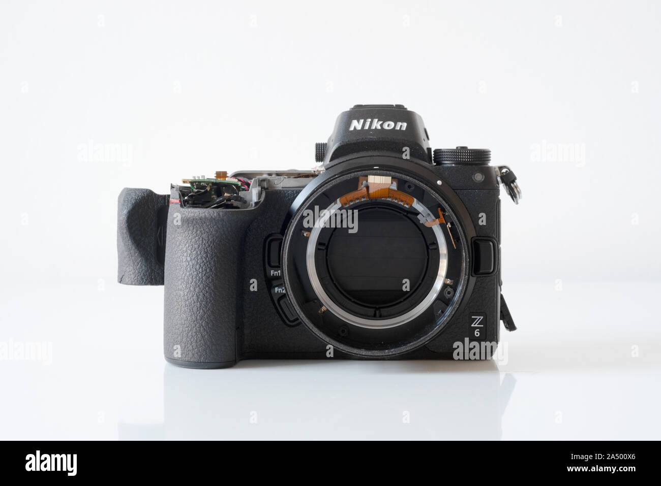 London, United Kingdom - October 17, 2019: A broken Nikon Z6 camera, one of the Japanese electronics company's flagship mirrorless cameras. Stock Photo