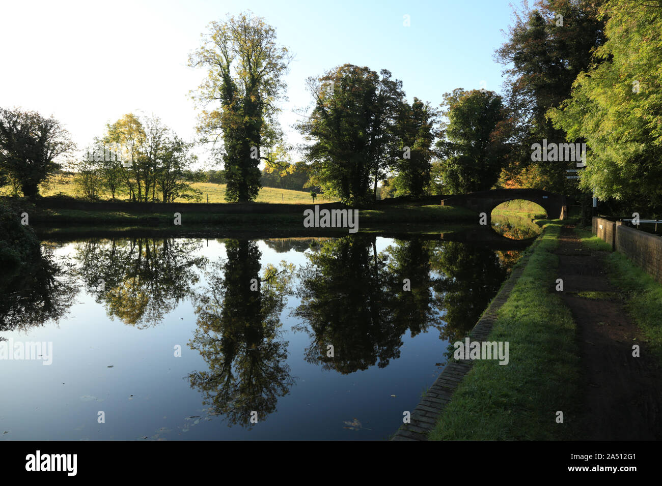 Stourton junction, where the Stourbridge canal joins the Staffordshire