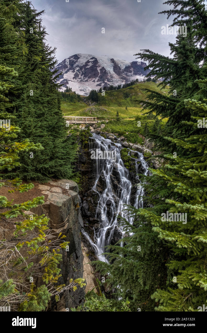 Paradise Falls in Thousand Oaks, CA USA Stock Photo - Alamy
