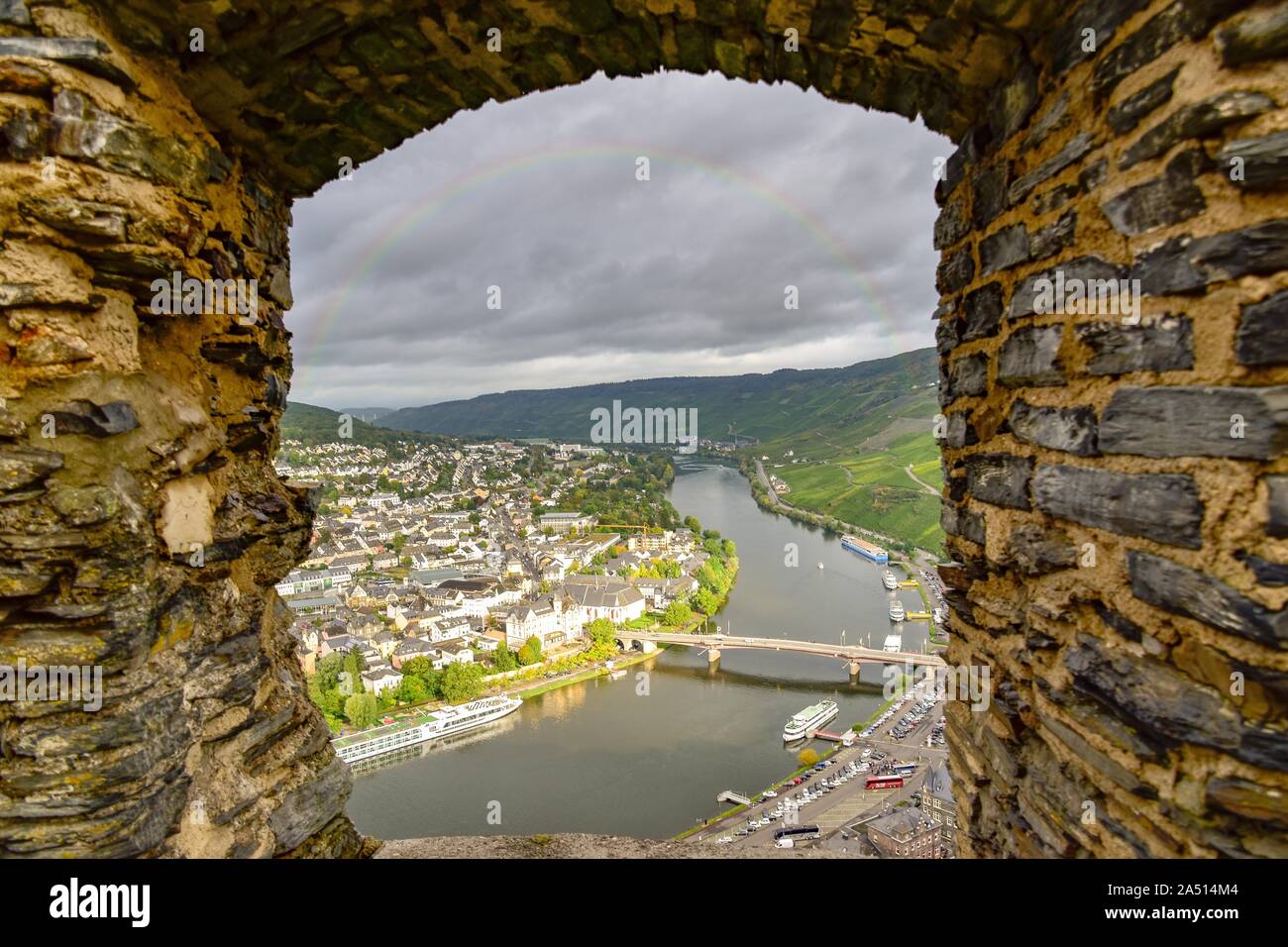 Bernkastel Kues Stadt An Der Mosel Stock Photo Alamy