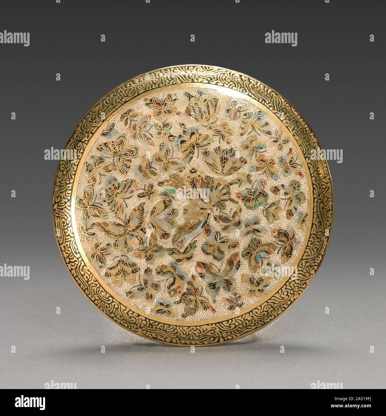 Jar Satsuma Ware (lid), 1800s Stock Photo Alamy