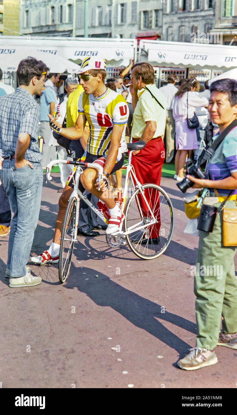 Marseille Stage city of Le Tour de France 1989 Stock Photo Alamy
