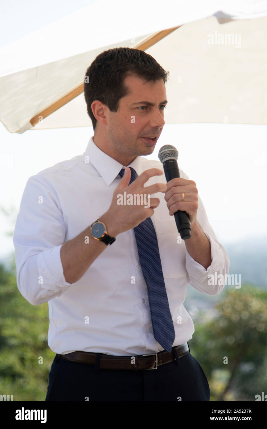 Democratic Presidential Candidate Pete Buttigieg Stock Photo