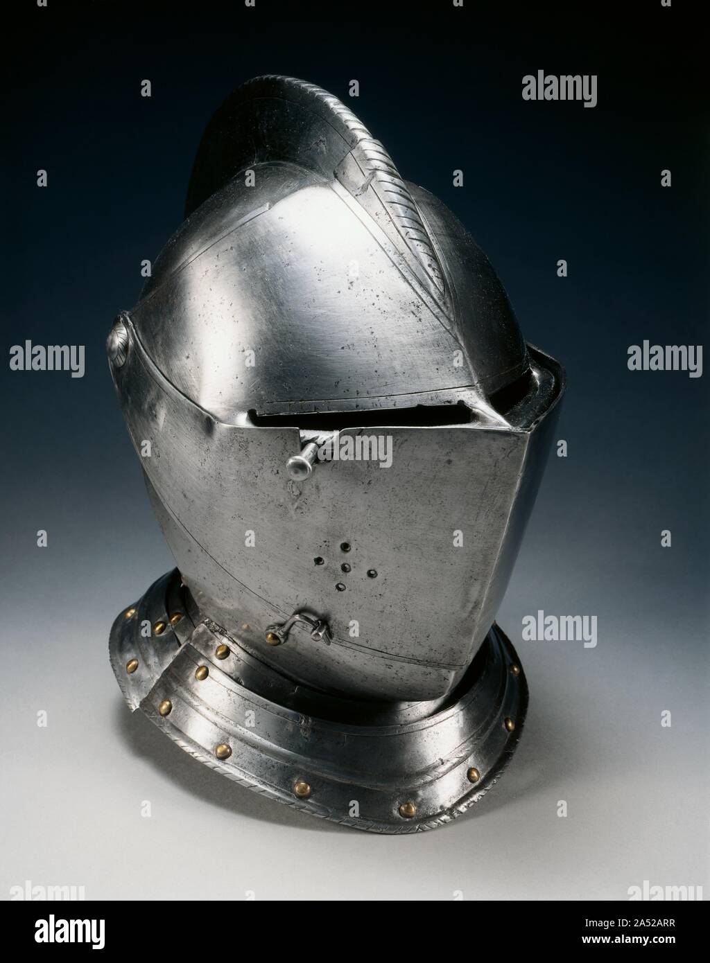 Suit of Armor, c.1550-1570 Stock Photo - Alamy