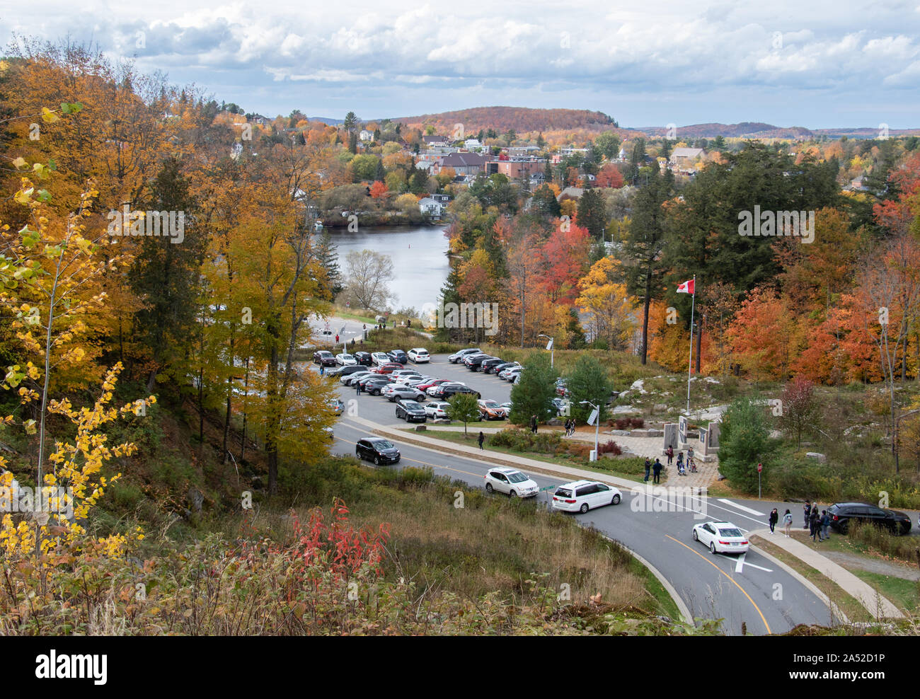 View of tourists coming on autumn weekends to view colours of foliage from Lion’s Lookout in Huntsville, Ontario Stock Photo
