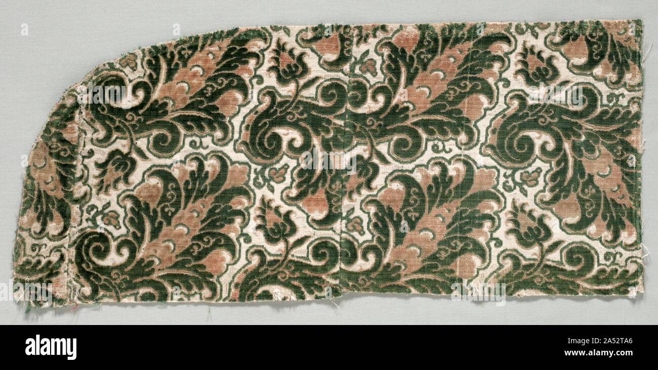 Cut and uncut velvet hi-res stock photography and images - Alamy