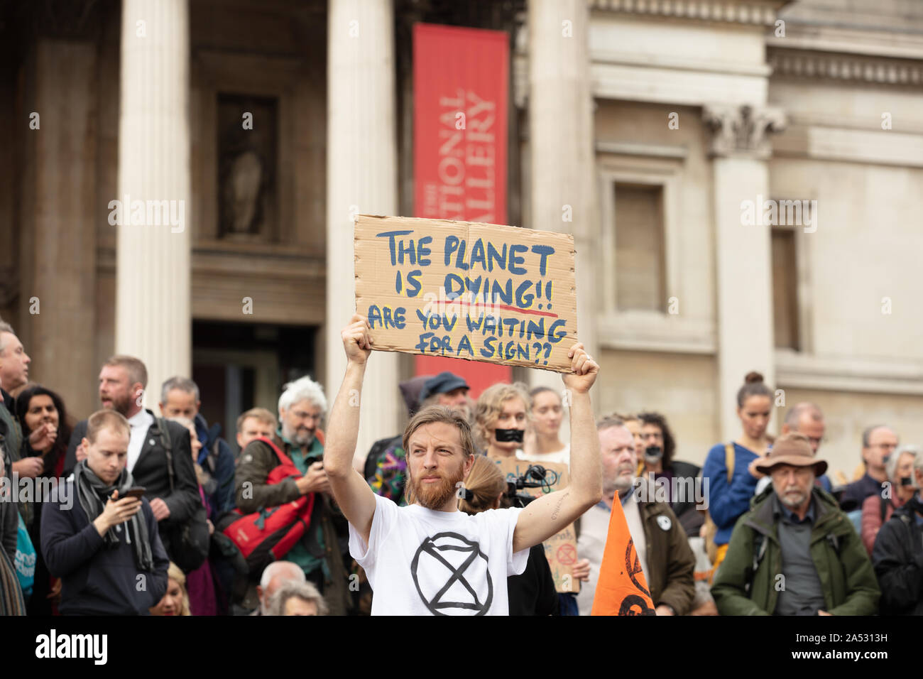 London, UK. 16th October 2019. Extinction Rebellion protesters seen on Trafalgar Square. Credit: Joe Kuis / Alamy News Stock Photo